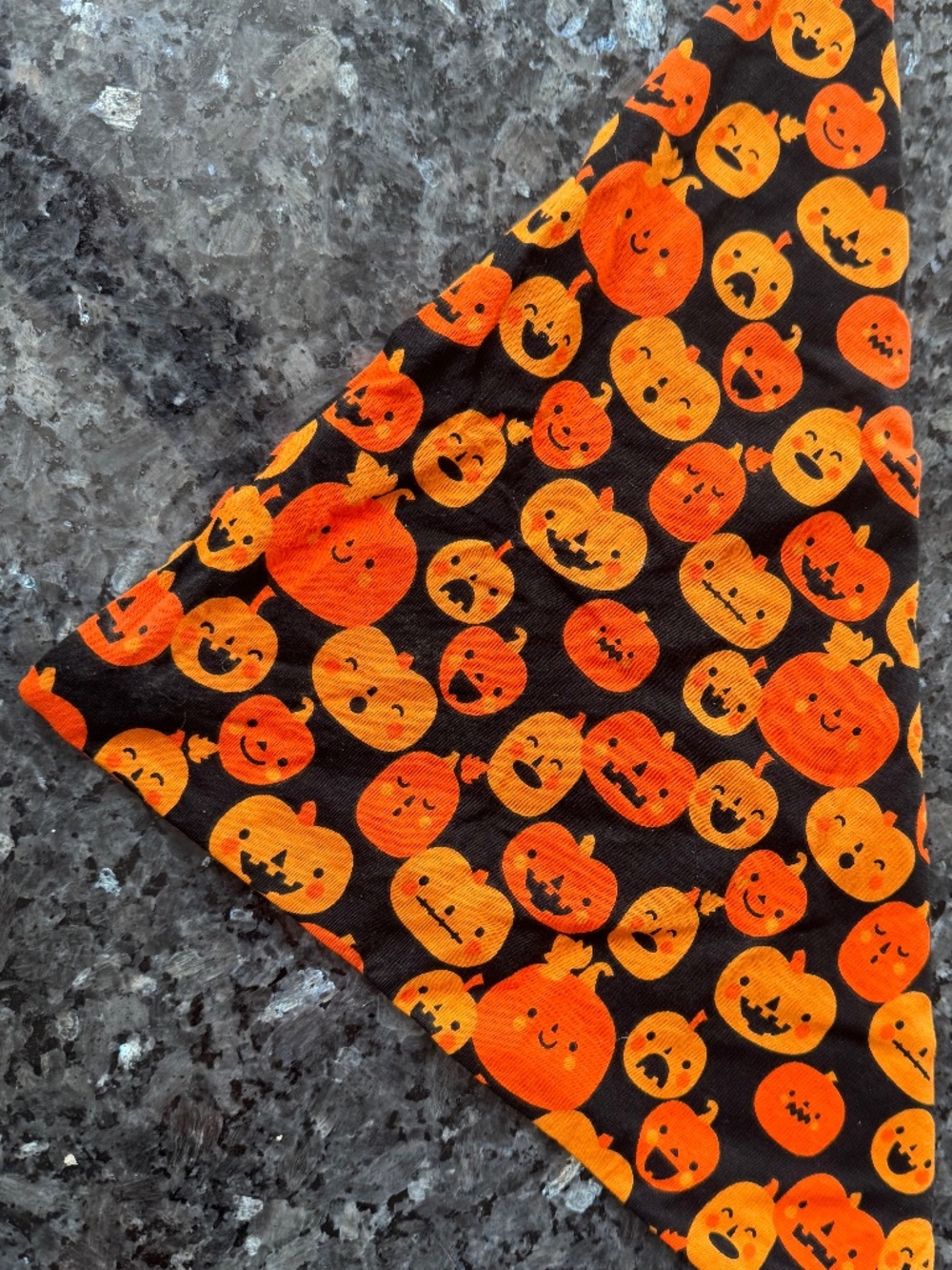 Halloween Pumpkins~ Small New unused  Over-the-Collar Dog/Cat Bandana/Kerchief